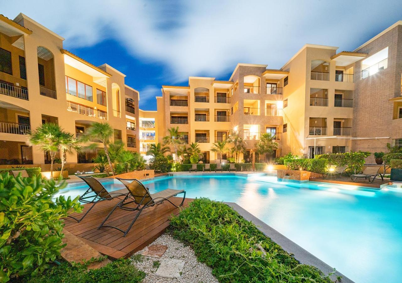 Beachfront 1 Bedroom Condo - El Faro, Surf 407 بلايا ديل كارمن المظهر الخارجي الصورة