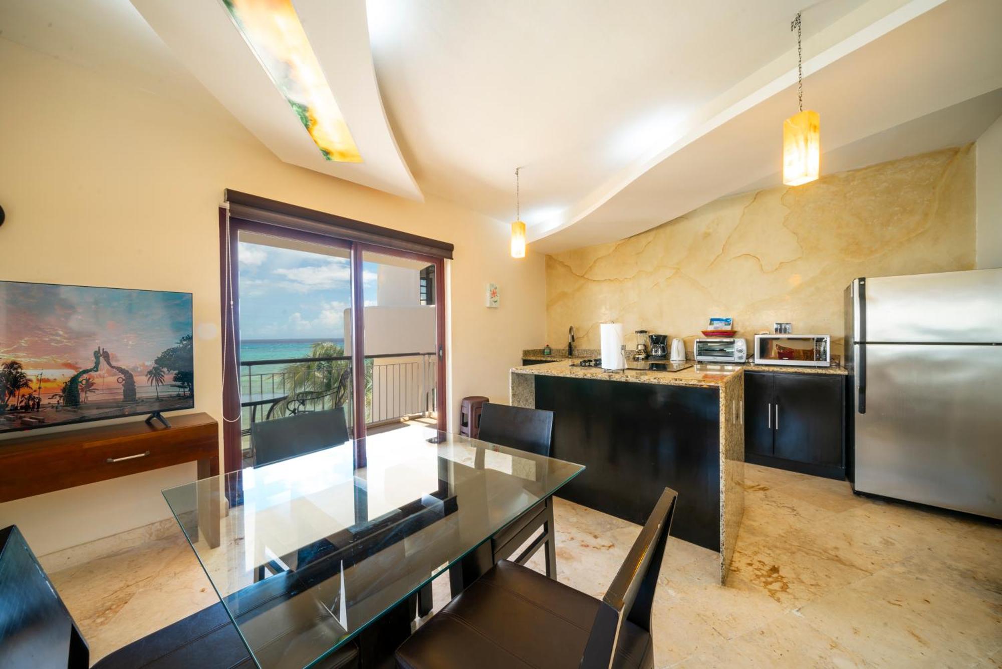 Beachfront 1 Bedroom Condo - El Faro, Surf 407 بلايا ديل كارمن المظهر الخارجي الصورة